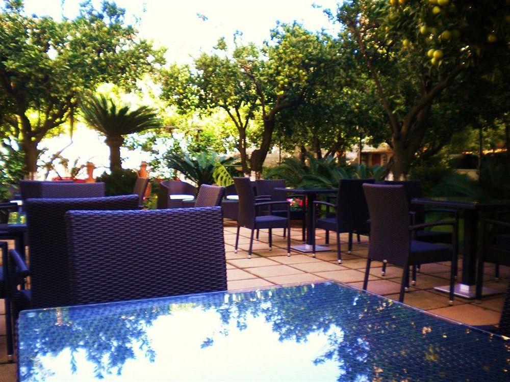 Hotel Diana Pompei Esterno foto