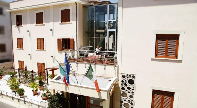 Hotel Diana Pompei Esterno foto